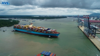Haivanship Assists MV EUGEN MAERSK in Complex Maneuvering and Berthing at CMIT Terminal