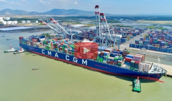 ​CMA CGM Marco Polo: The Largest Container Ship in the World arrives in Vietnam