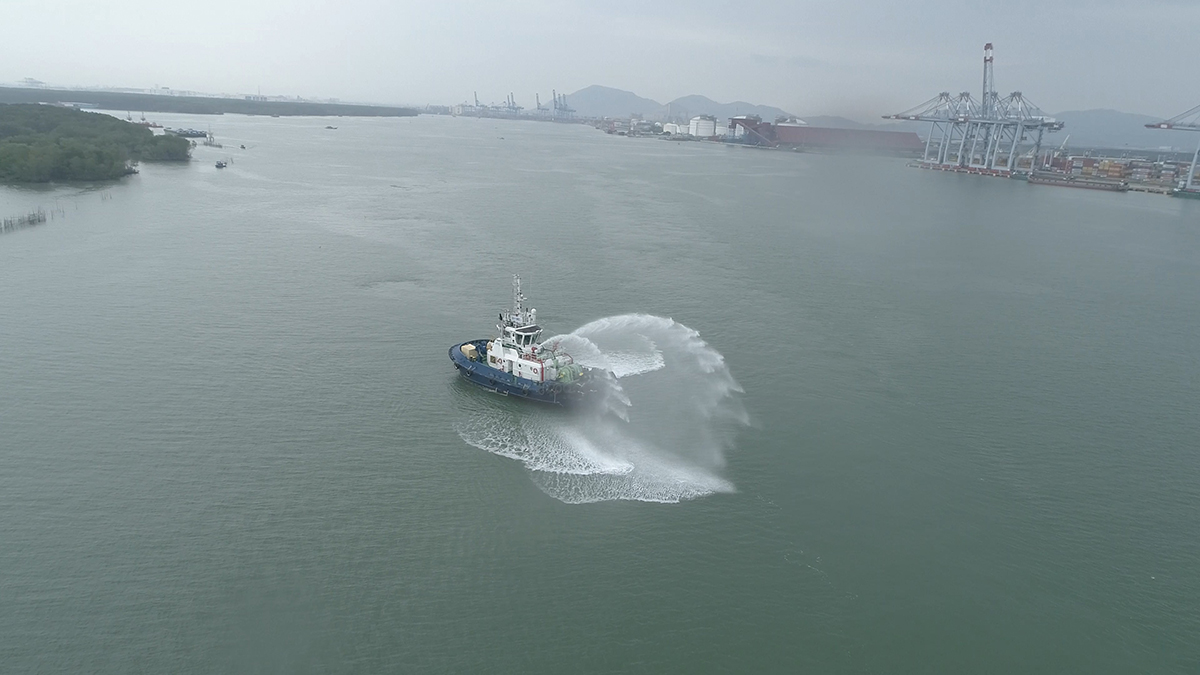 Tugboat Sea Force 1