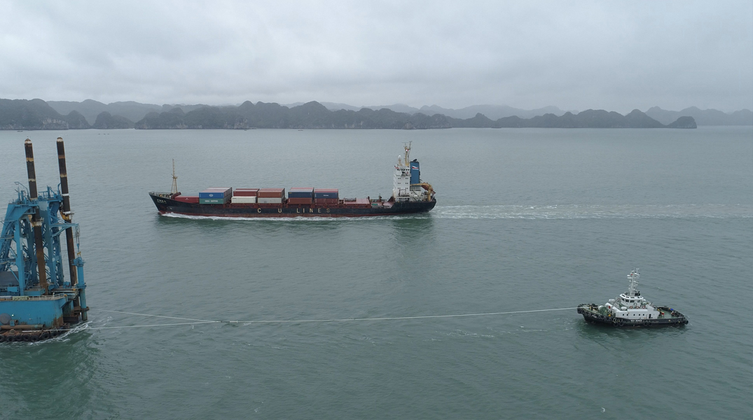 Tugboat Sea Boxer 1