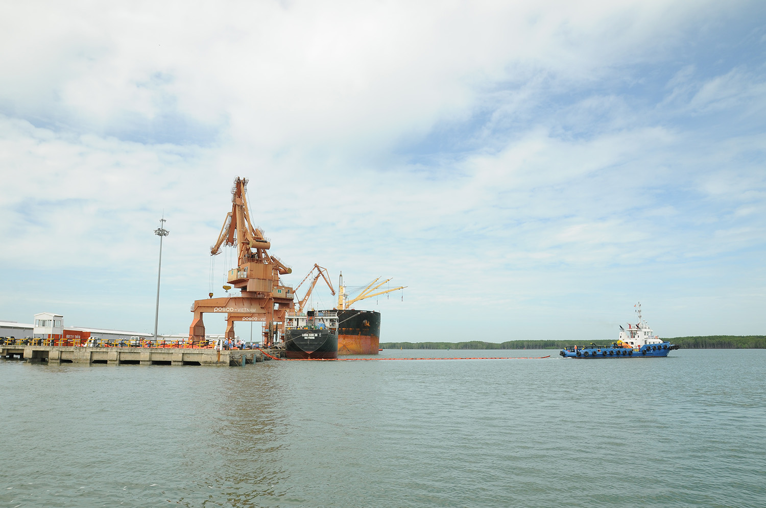 Haivanship Towage and Salvage Sea Winner