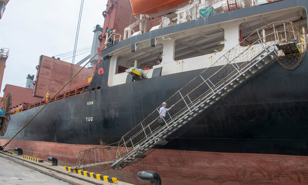 shipping agency in Vietnam