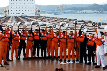 Crew manning in Hochiminh