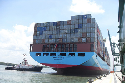 Towage in Vungtau