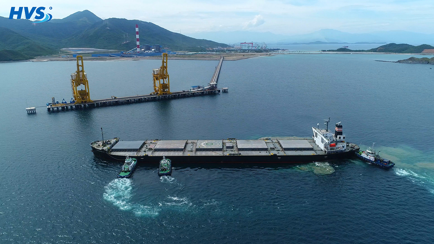 Assisting M/V Federico II berthing at VP port